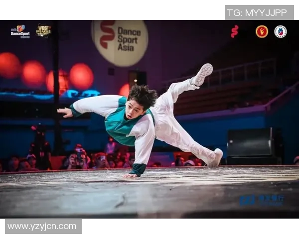 街舞精神：见证上海街舞队从默默无闻到璀璨辉煌的成长之路MBA